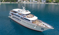MV Queen Eleganza